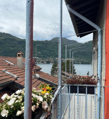 Lierna Cama Y Desayuno | Il Gatto e La Volpe Foresteria Lombarda