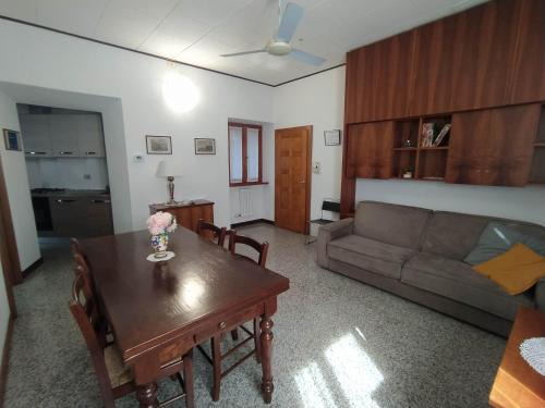 Mandello del Lario Apartamento | Il giardino dei fiori