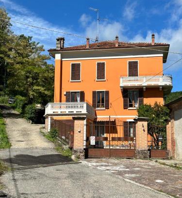 San Sebastiano Curone Cama Y Desayuno | Il Mirto Crespo