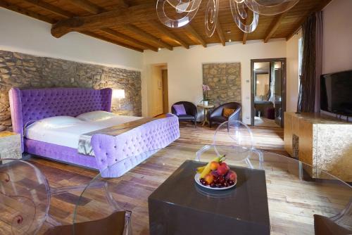 Arlate Casa | Il Portico - 1711 Luxury Guest House
