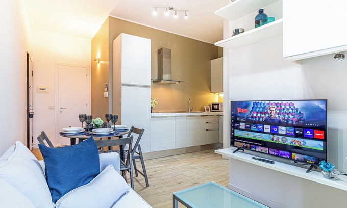 Vimercate Apartamento | Il quadrato blu - Una Habitación Piso, Capacidad 4