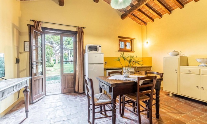 Marciano della Chiana Apartamento | "Il Querciolo" Apartment "Carnovalino" for 2 people in a farmhouse in Valdichiana, in the heart of Tuscany