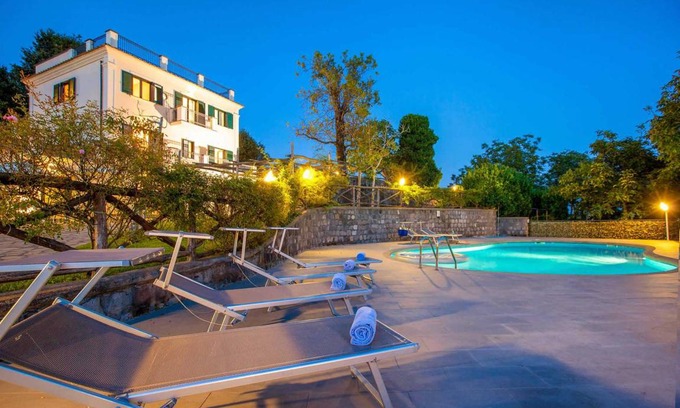 Sant'Agata sui Due Golfi Villa | Villa ∙ 6 habitaciones ∙ 12 personas