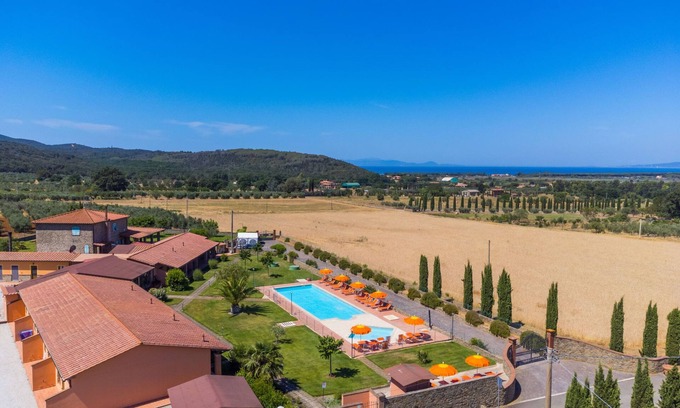 Puntone Casa | Il Tramonto by Interhome