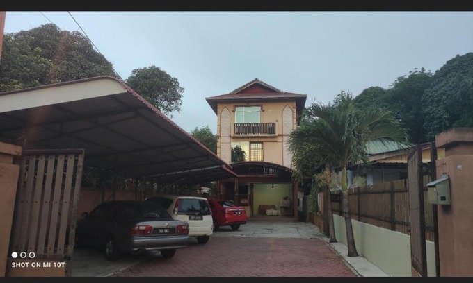 Kota Bharu Casa | ILHAMVILLA GUEST HOUSE Binjai Kubang Kerian
