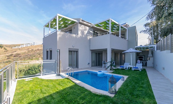 Panormos Villa | Villa de lujo, a poca distancia de la playa, No necesitará vehículo, al lado de todos los servicios