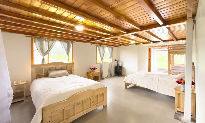 El Chaupi Cabina | Ilinizas Mountain Lodge