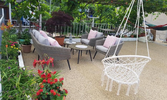 Permet Casa | Ilir Guest House 1