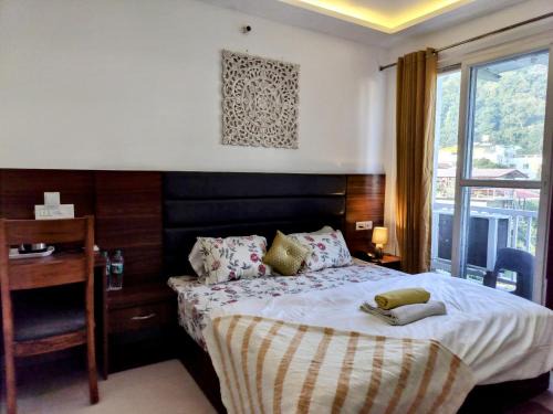 Tapovan Apartamento | Ima Ganga Hotel - Aesthetic, Quite Mountain View Rooms with netflix, free airport pickup for 7 or more nights booking