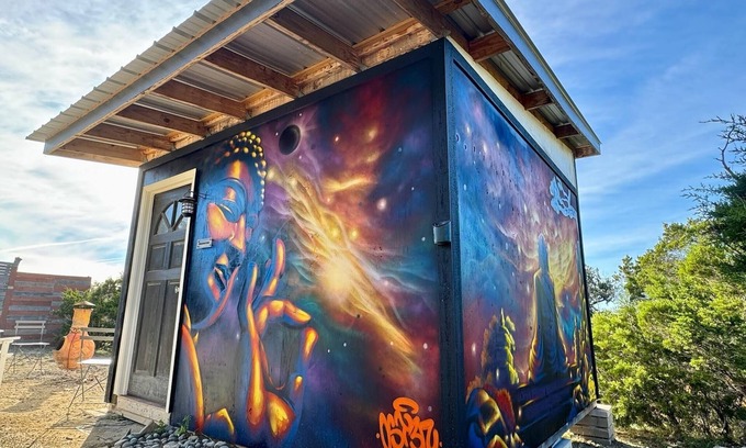 Dripping Springs Cabina | Imagination Cabin @ 13 Acres Yoga/Meditation Retreat