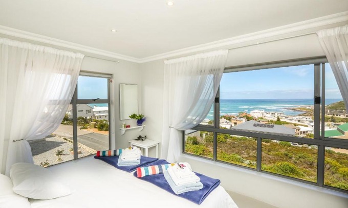 L'Agulhas Apartamento | Imberbe