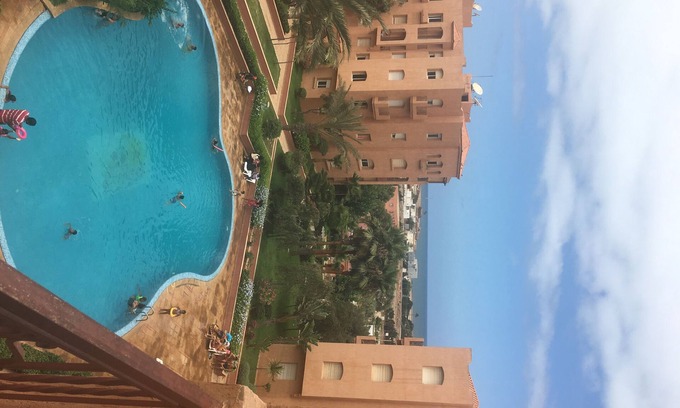Pont Blondin Apartamento | Immaculate 2-Bed Apartment
