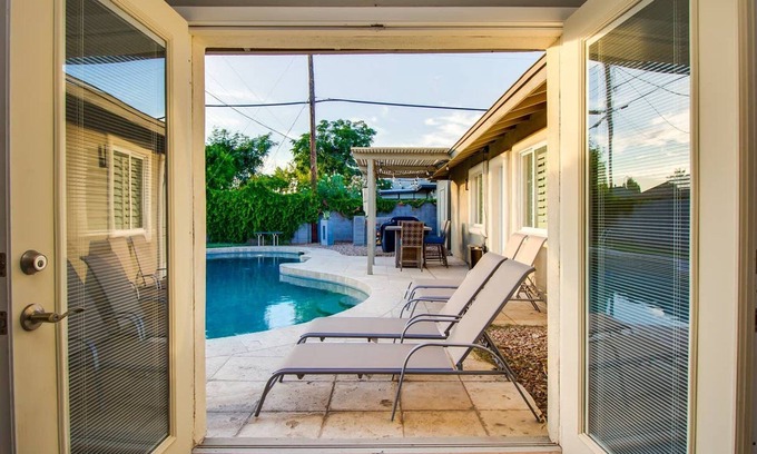 South Scottsdale Casa | Immaculate Home Near Old Town Scottsdale and Asu!