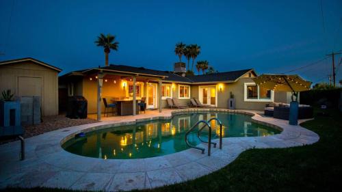 South Scottsdale Casa | Immaculate Home Near Old Town Scottsdale and ASU!