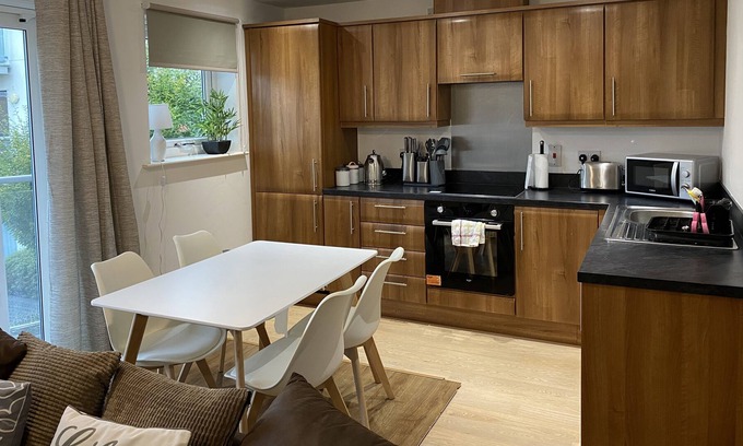 Colchester Apartamento | Immaculate, spacious 2 bed apartment