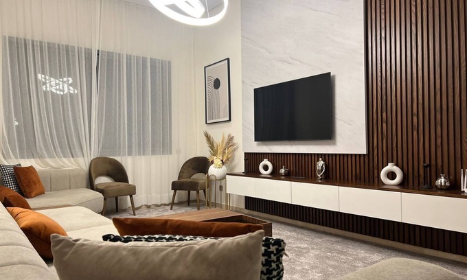 Anfa Apartamento | Impeccable 2-Bed Rooms Apartment in Casablanca