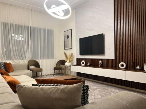 Anfa Apartamento | Impeccable 2-Bed Rooms Apartment in Casablanca