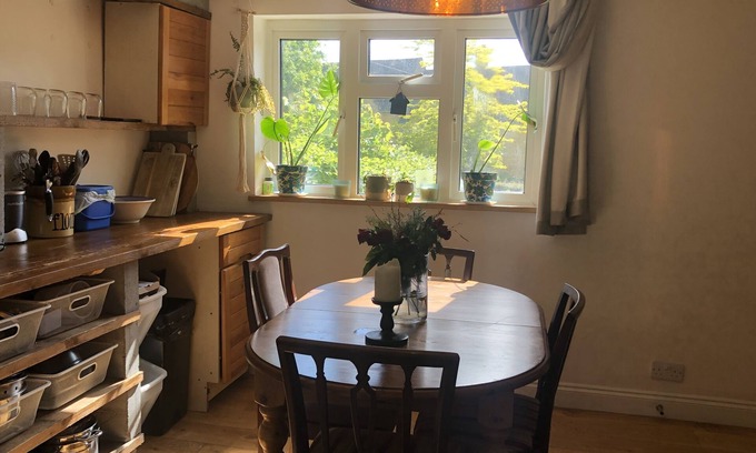Bibury Casa | Imperfect Home in Perfect idyllic Bibury 10person Hot Tub included