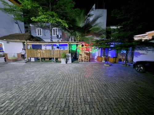 Port Harcourt Casa | Imperial Pinnacle Lounge & Boutique Hotel