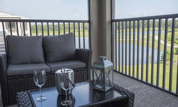 Lakewood Ranch Condominio | Impressive brand new 4th Floor 2/bed, 2/bath with golf & lake view
