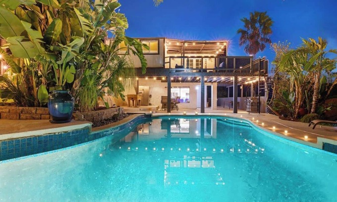 Winter Gardens Casa | Impressive Hillside Estate Heated Pool+Sunset View