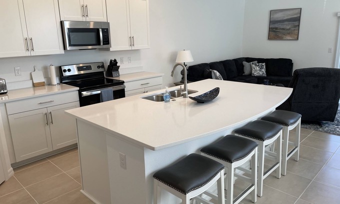 Sarasota Casa | Impressive, New 3BD/2BA Townhome in Skye Ranch, Sarasota, 11 Miles to Beaches