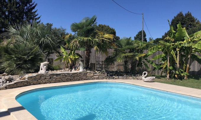 Casteljaloux Casa | In Casteljaloux at the door of the Landes pretty villa of 190m² - French property