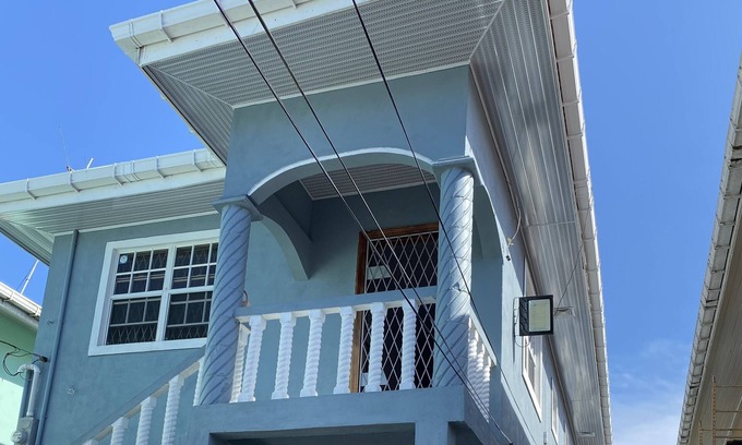 Georgetown Apartamento | In City - Minutes to Regent St, Botanical Gardens, Cuffy Sq, and Bourda Market.