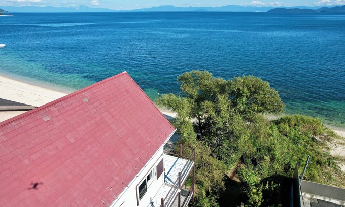 Minami-komatsu Cabaña | In front of Lake Biwa! A private lakefront experience