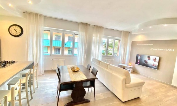 Morivione Apartamento | In Modern and Spacious Design, between Bocconi and the City Center of Milan