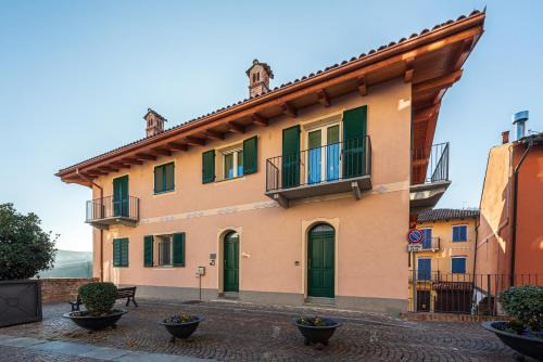 Barolo Apartamento | In Piazzetta holiday apartments, Barolo