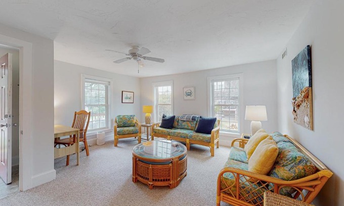 Frisco Casa | In Spite of Our Shells 959