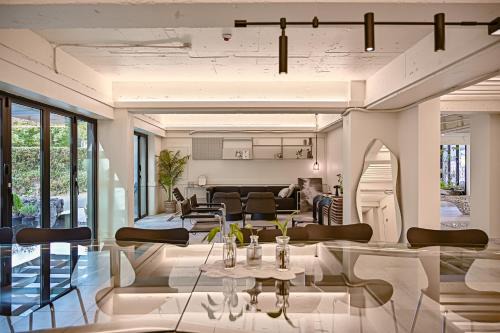 Songsan-dong Casa | In Stay Guesthouse