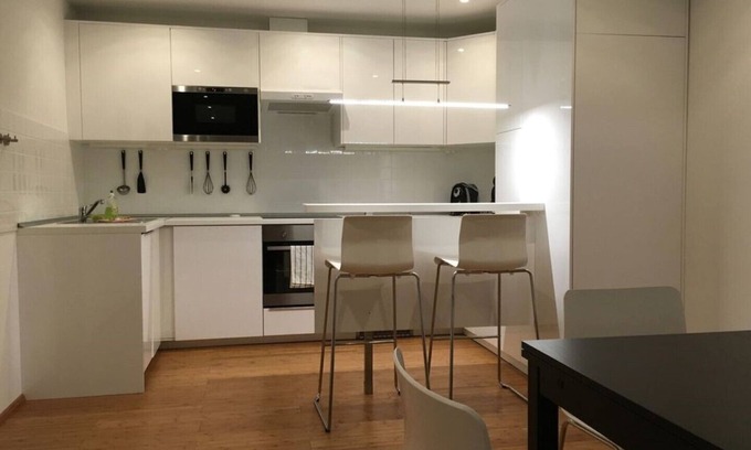 Augustenstraße Apartamento | En el centro de Munich - 6 grandes, tranquilas, de 2 habitaciones.-Apt., WiFi, TG.