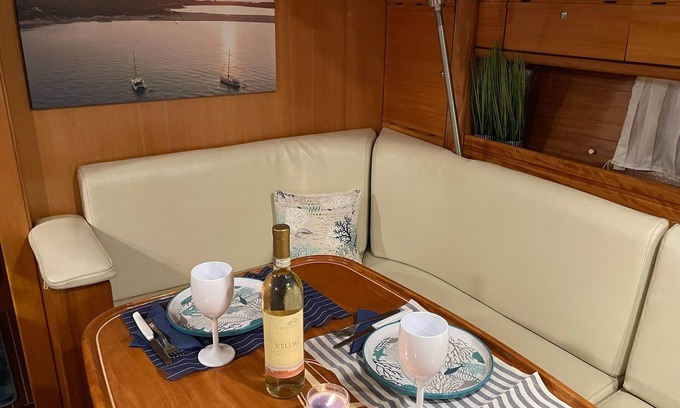 Province of Cagliari Alquiler De Eote | In the center of Cagliari, beautiful and comfortable sailboat