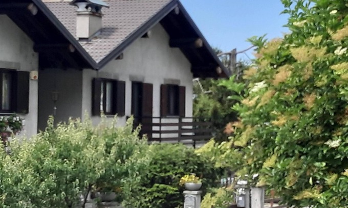 Emarese Casa | En el centro del valle de Aosta.