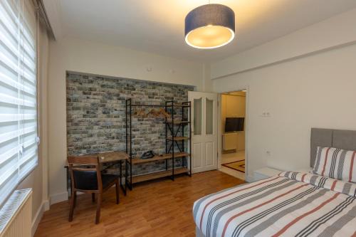 Cihangir Apartamento | In the Centre of Taksim and Galataport 3 Bedroom and 1 Living Room