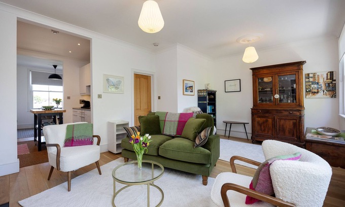 Hammersmith Broadway Apartamento | In the Clouds, by Veeve