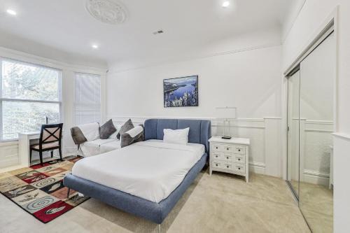 Panhandle Casa | In The Heart Of Haight Ashbury 5 Bedroom House