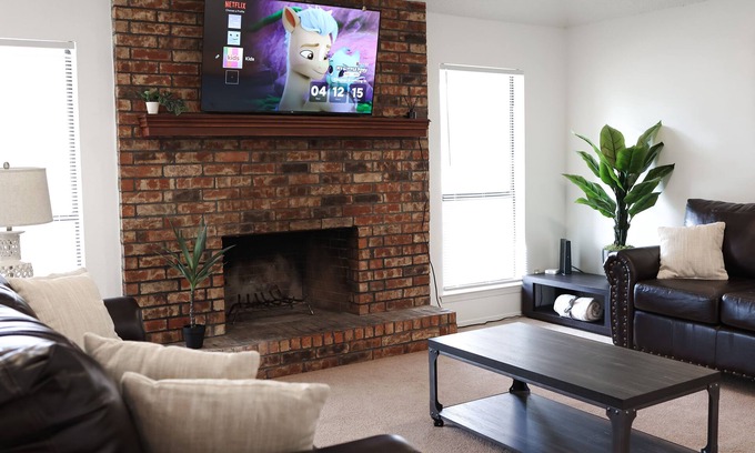 Hobbs Casa | In the Heart of Hobbs!
