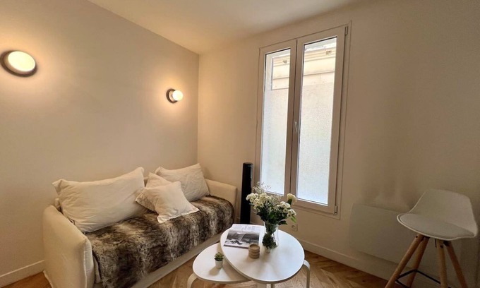 Butte-aux-Cailles Apartamento | In the heart of the 13th district - The Cozy Parisian