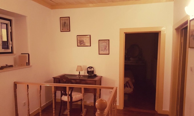 Penela Casa | In the heart of the medieval town next to Penela Castle.