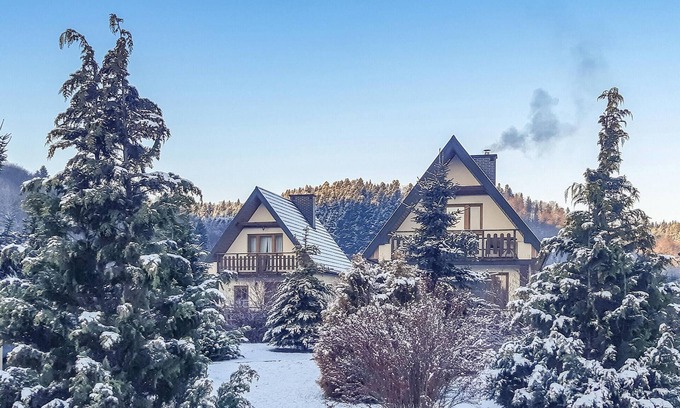 Lesko Casa | In the idyllic south of Poland, this cozy vacation home welcomes you in Lesko.