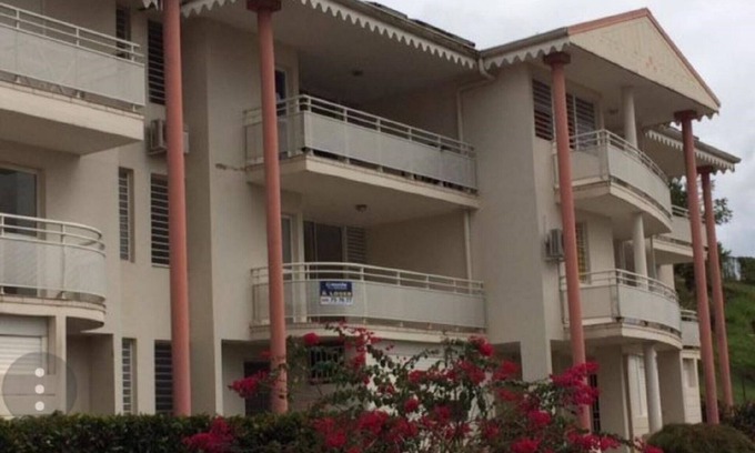 Le Robert Apartamento | En la pequeña montaña verde