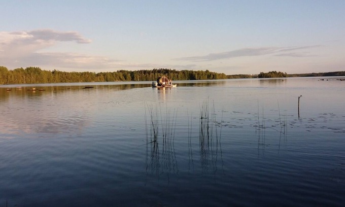 Orsjo Casa | In the middle of the Swedish World of Glass and at the lake Skärsjön
