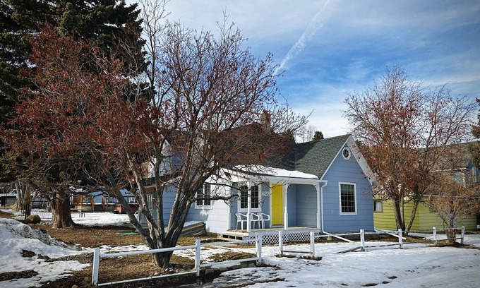 Red Lodge Cabaña | In-Town Home, Hot Tub, Wifi & Minutes to Skiing