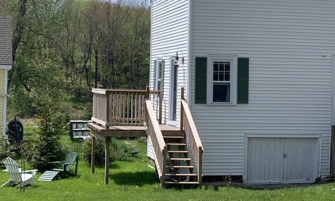 Kennebunk Casa | In town private 1 bedroom Barndominium. A remodeled section of our 1849 barn!
