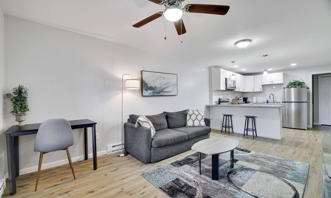 Wilkes-Barre Apartamento | In Unit W&D Free Parking Fast Wifi 5 Min Downtown