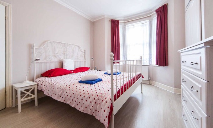 Canning Town Apartamento | En la Zona 2/3 jardín encantador apartamento de 2 dormitorios en el East End de Londres
