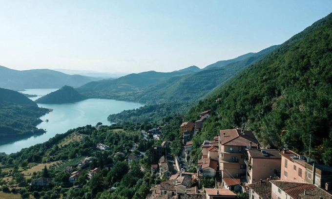 Ascrea Apartamento | (Incanto sul Lago Turano) la vista panoramica più bella